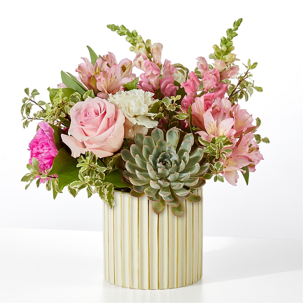 Magenta Musings Bouquet – KIEFER'S FLORIST, Coshocton OH