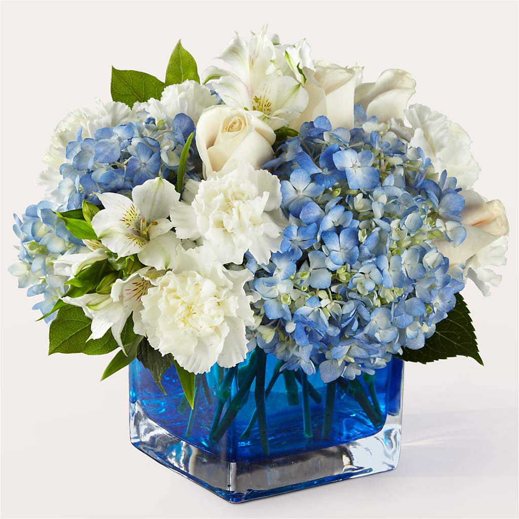 Soothing Waters Bouquet – KIEFER'S FLORIST, Coshocton OH