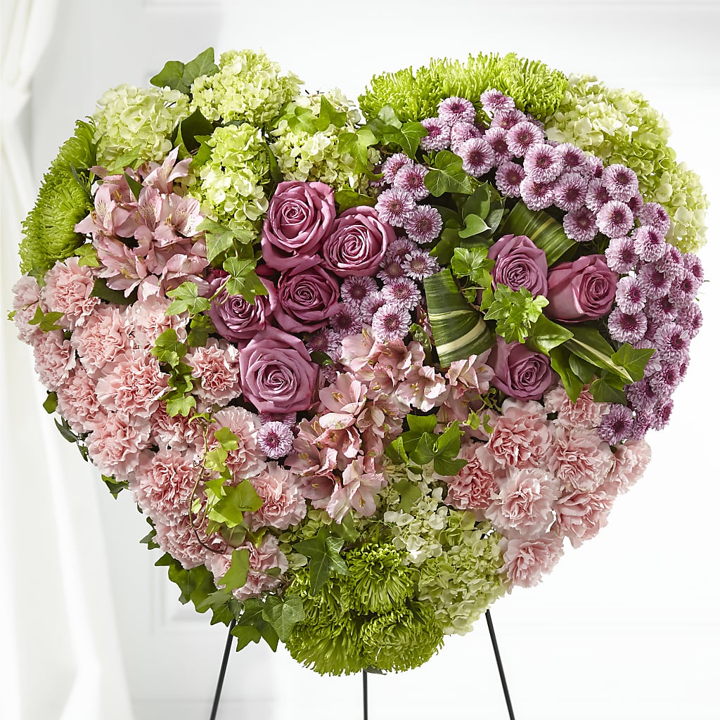 Heartwarming Standing Heart – KIEFER'S FLORIST, Coshocton OH