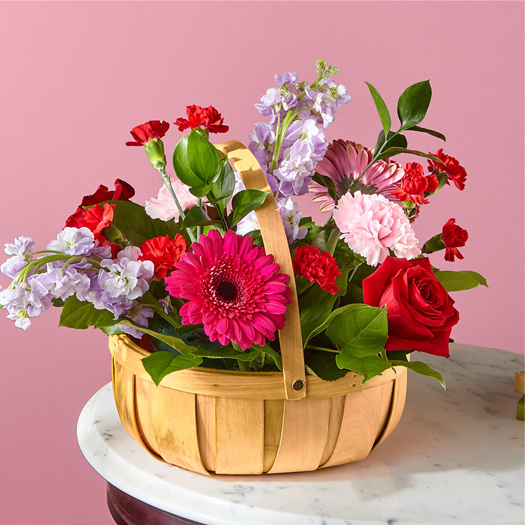 Pink Picnic Basket – KIEFER'S FLORIST, Coshocton OH