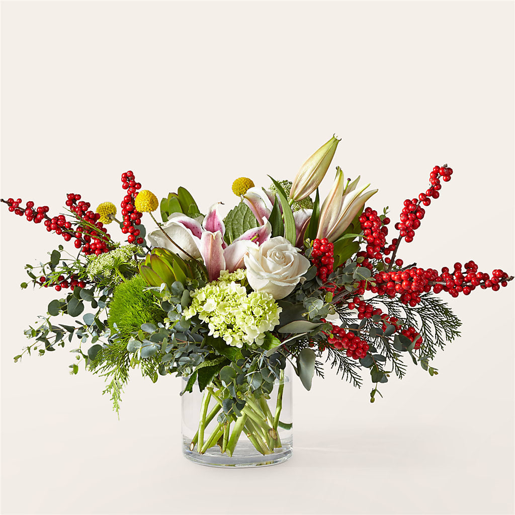 Berry & Bright Bouquet – KIEFER'S FLORIST, Coshocton OH
