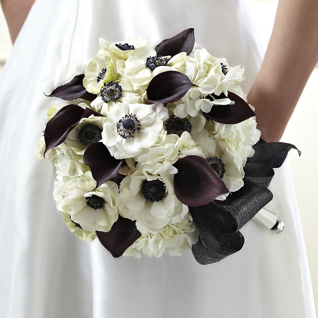 To Have and To Hold Bouquet – KIEFER'S FLORIST, Coshocton OH