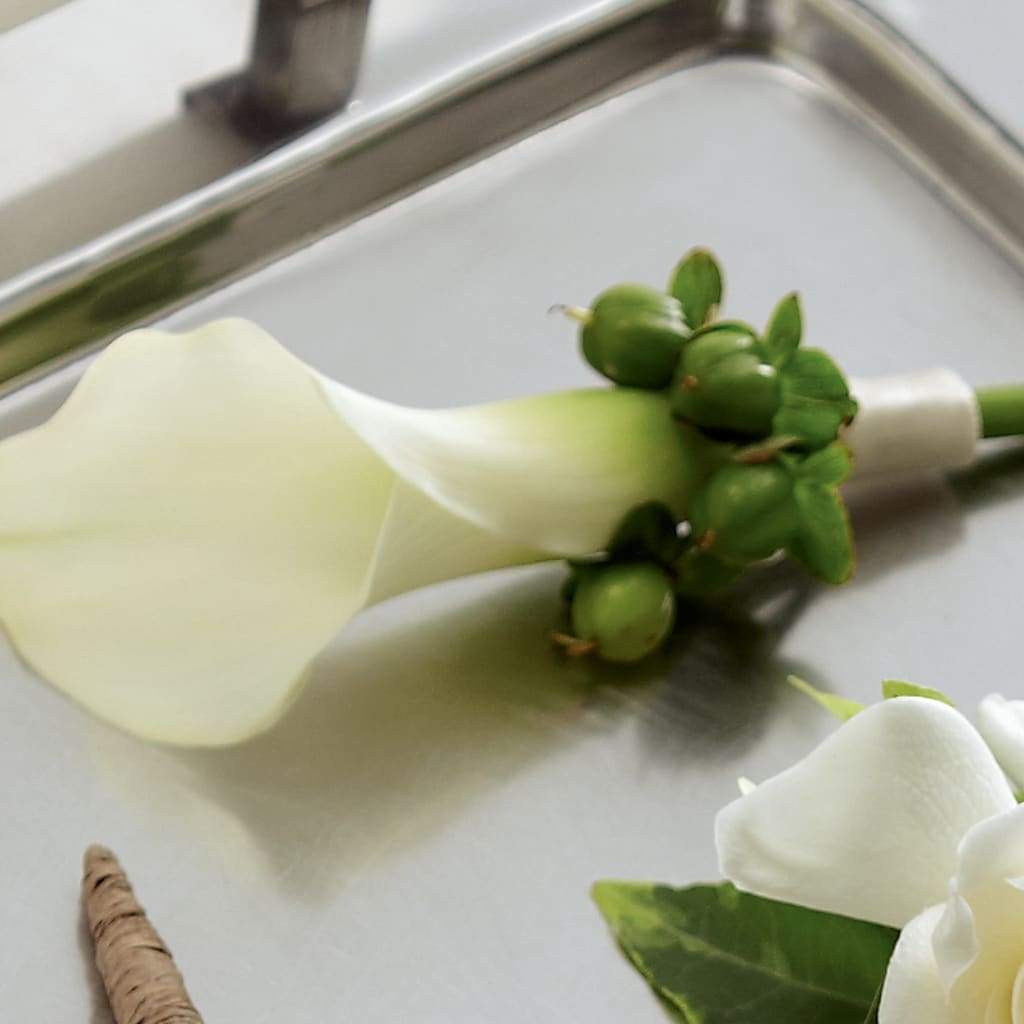 White Calla Boutonniere – KIEFER'S FLORIST, Coshocton OH
