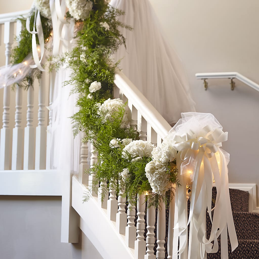 Champagne Dreams Garland – KIEFER'S FLORIST, Coshocton OH