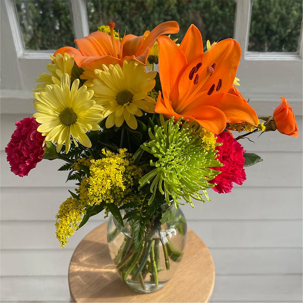 Bold & Bright – A Florist Original – KIEFER'S FLORIST, Coshocton OH