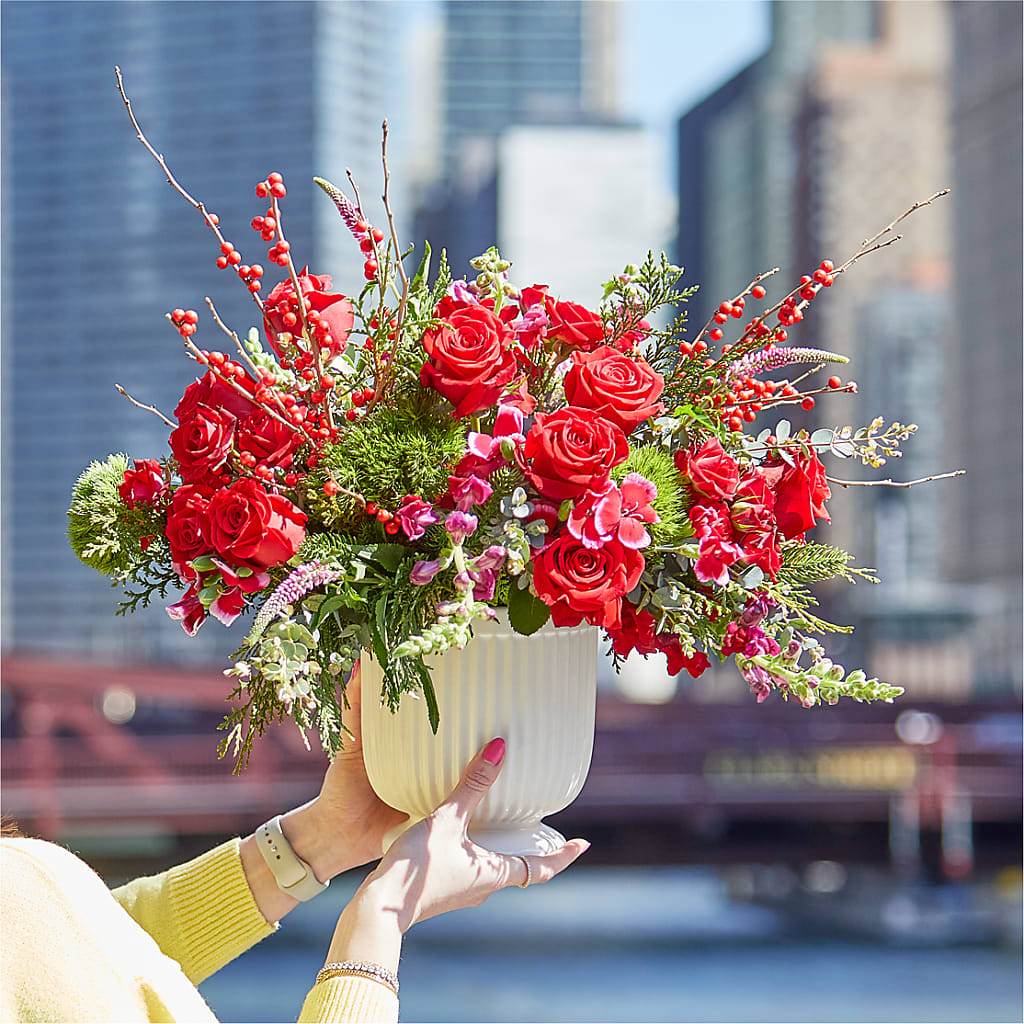 Big Red Bow Bouquet – KIEFER'S FLORIST, Coshocton OH