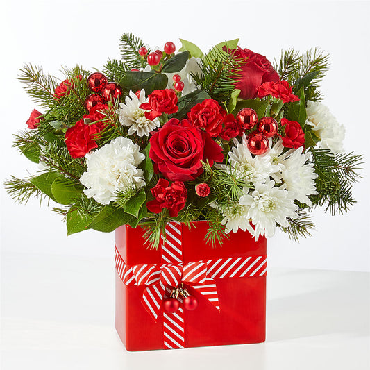 Presents Under the Tree Bouquet – KIEFER'S FLORIST, Coshocton OH