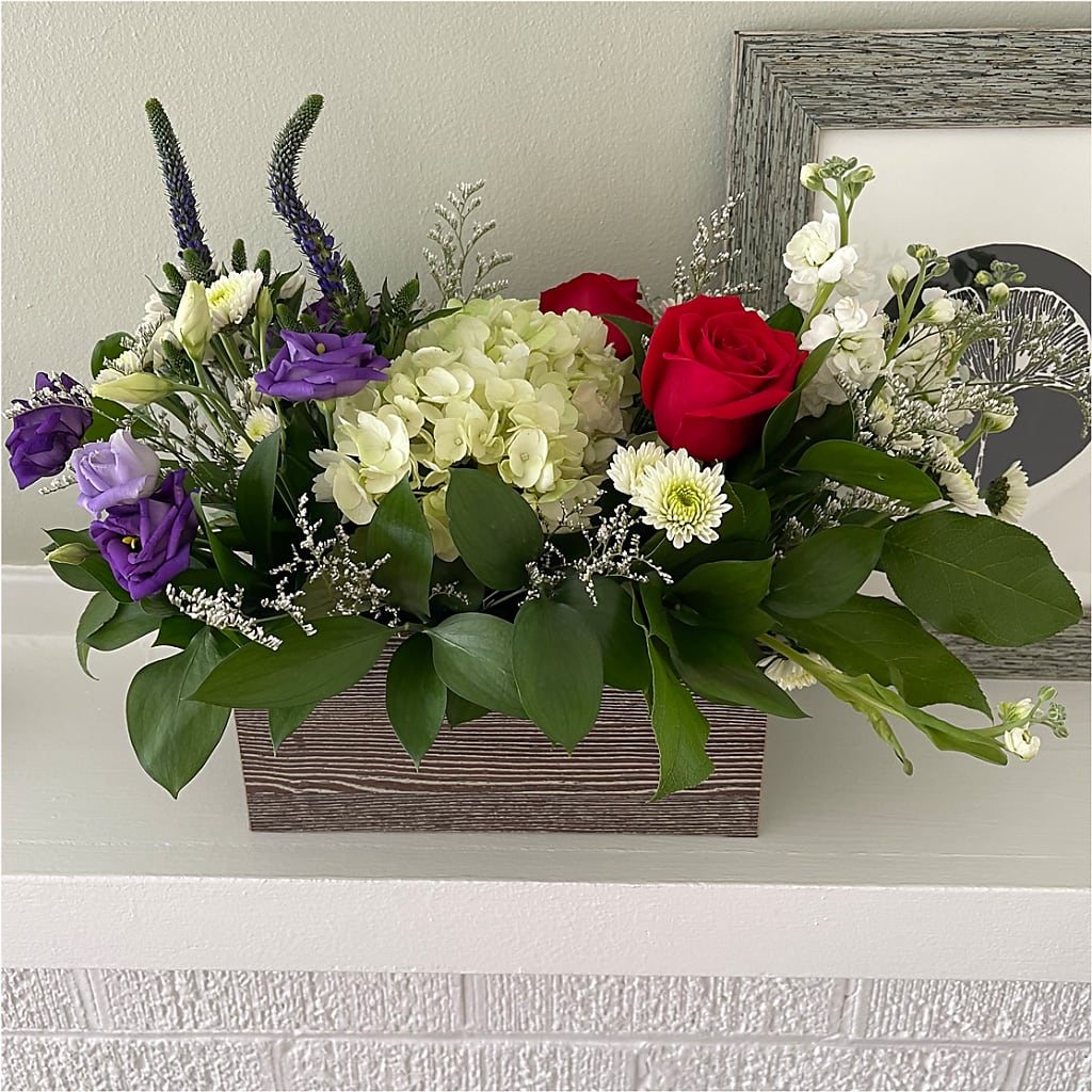 Sweet Magnolia Bouquet – KIEFER'S FLORIST, Coshocton OH