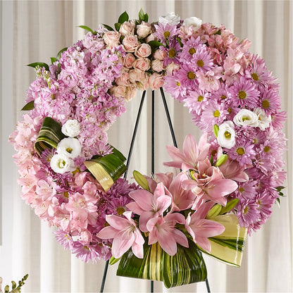 Gift of Warmth Wreath – KIEFER'S FLORIST, Coshocton OH