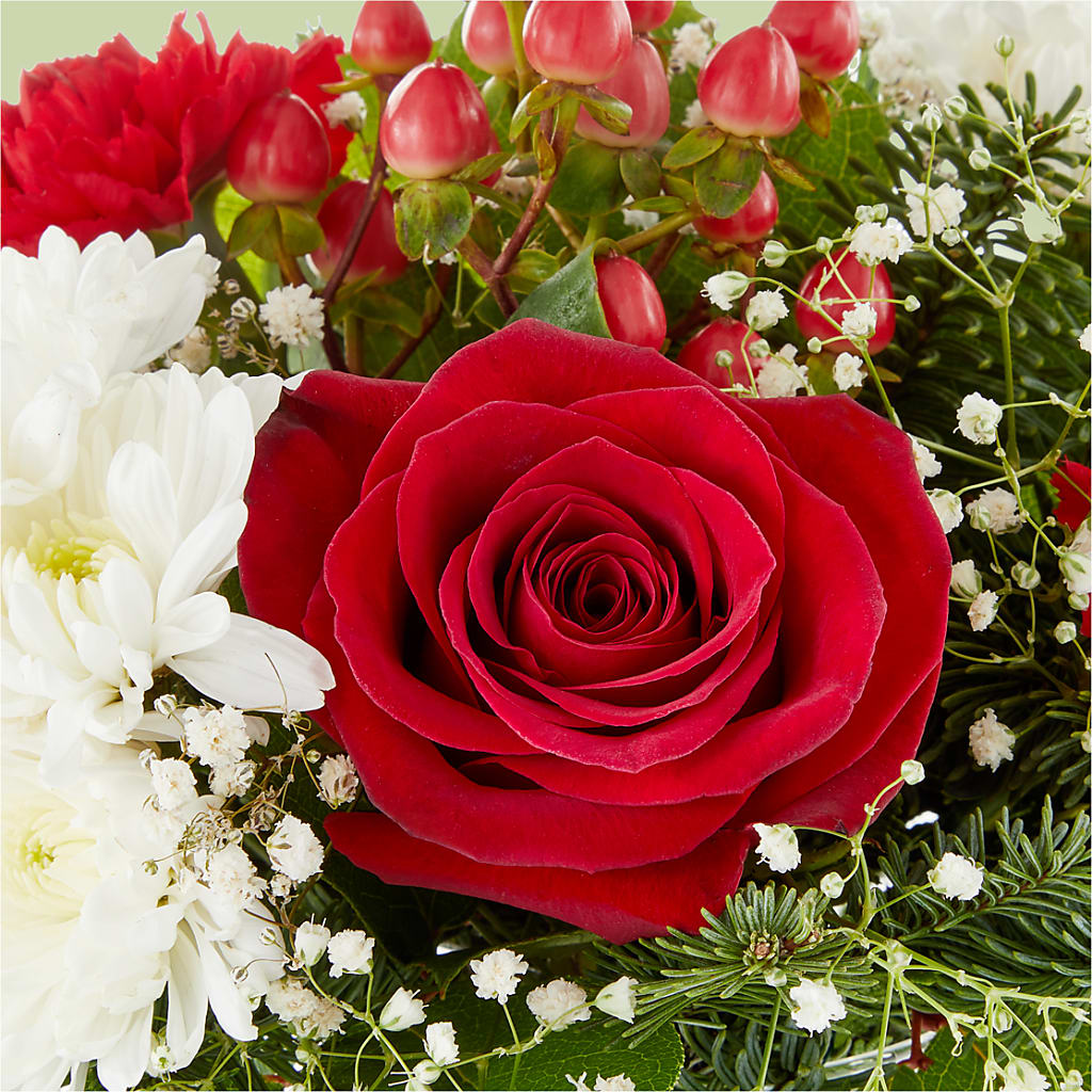 Chance of Flurries Bouquet – KIEFER'S FLORIST, Coshocton OH