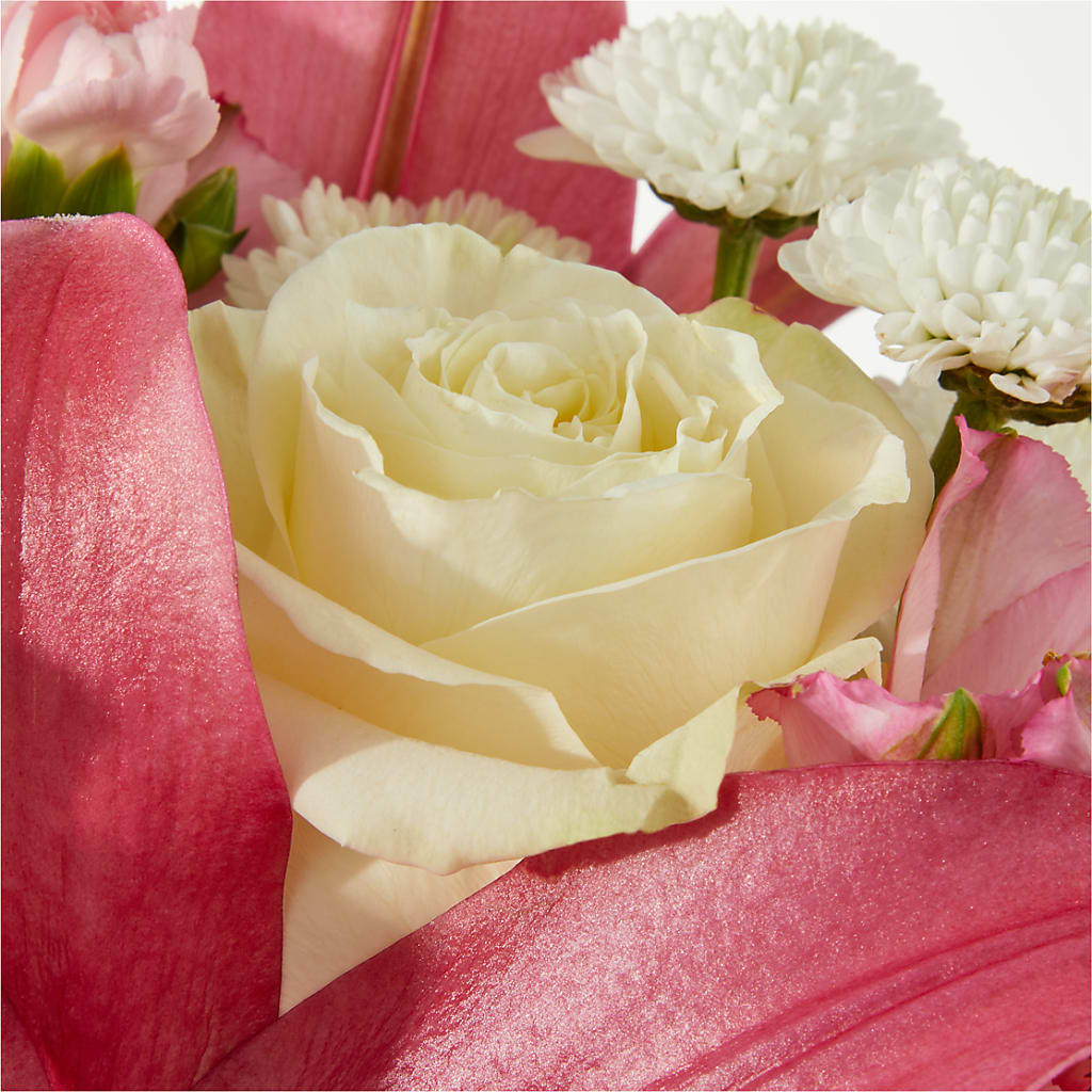 Piece of Cake Bouquet – KIEFER'S FLORIST, Coshocton OH