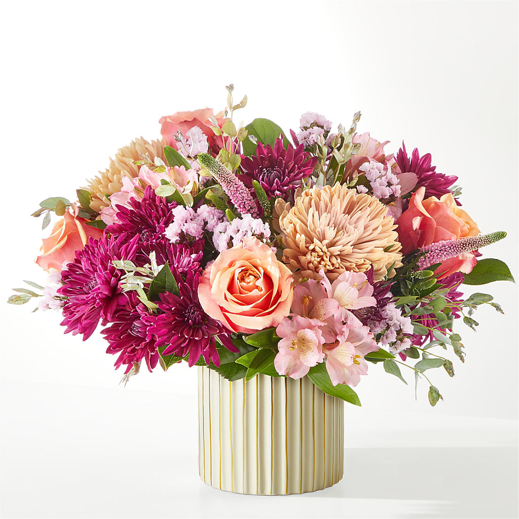 Berry Cobbler Bouquet with Ivory Vase – KIEFER'S FLORIST, Coshocton OH