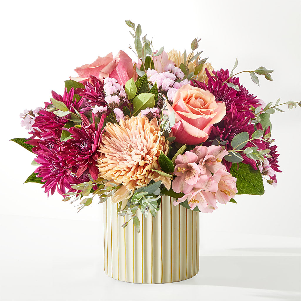 Berry Cobbler Bouquet with Ivory Vase – KIEFER'S FLORIST, Coshocton OH